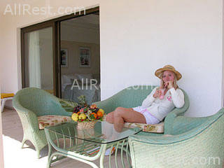Joy Kiris World Hotel 30